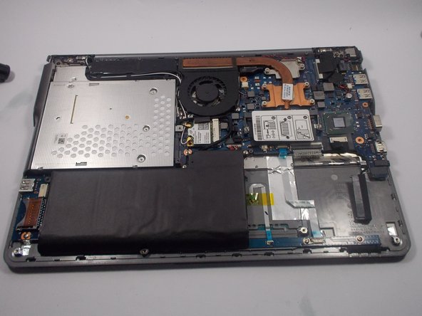 Samsung NP530U4BL Battery Replacement: crwdns2935265:05crwdnd2935265:02crwdnd2935265:02crwdne2935265:0