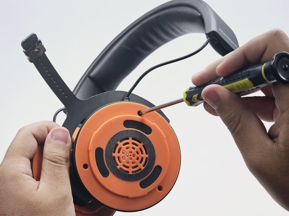 Beyerdynamic MMX100 Volume Controller Repair: crwdns2935265:04crwdnd2935265:02crwdnd2935265:03crwdne2935265:0