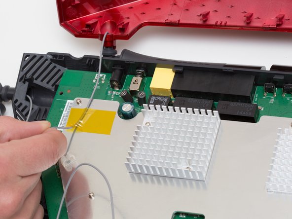 D-Link DIR-890L Power Switch Replacement: crwdns2935265:08crwdnd2935265:02crwdnd2935265:03crwdne2935265:0