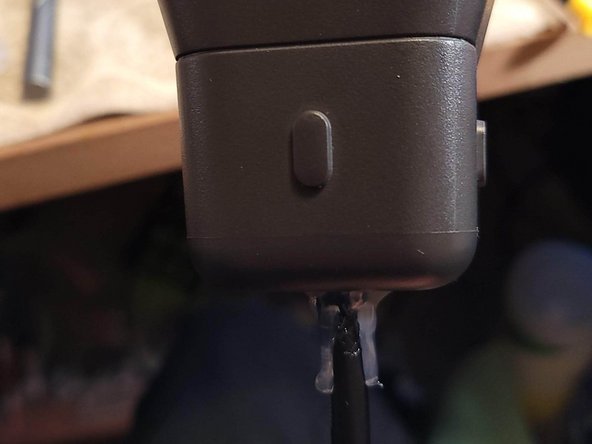 Logitech StreamCam (‎960-001286) USB-C Cable Replacement, Installing the repaired cable: crwdns2935265:06crwdnd2935265:03crwdnd2935265:03crwdne2935265:0