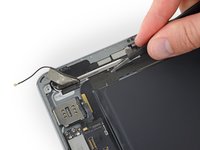 iPad 5 LTE Logic Board Replacement
