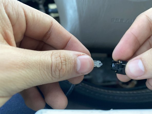 2000 Toyota 4Runner Dashboard Light Bulbs Replacement: crwdns2935265:020crwdnd2935265:02crwdnd2935265:02crwdne2935265:0