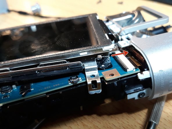 Desmontagem da câmera de vídeo Sony MV1, "Tela preta" Sony MV-1: crwdns2935265:09crwdnd2935265:02crwdnd2935265:03crwdne2935265:0