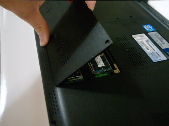 Asus U56E Laptop Screen Replacement: crwdns2935265:03crwdnd2935265:03crwdnd2935265:03crwdne2935265:0