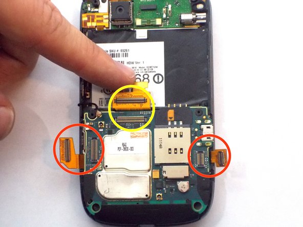 Blackberry Torch 9810 Screen Replacement, Remove Ribbon Cables: crwdns2935265:08crwdnd2935265:02crwdnd2935265:02crwdne2935265:0
