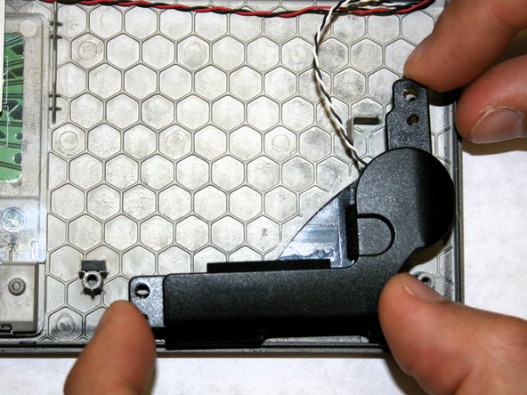 Portege Z830-S8302 Speaker Replacement: crwdns2935265:010crwdnd2935265:02crwdnd2935265:02crwdne2935265:0