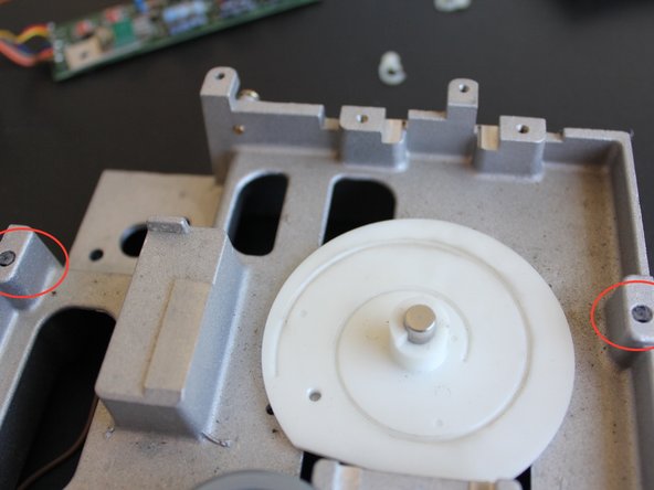Apple Disk II Floppy Disk Subsystem Teardown and Optical Drive Conversion, Side rail removal: step 19, image 1 of 2