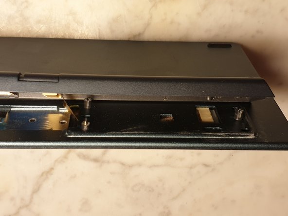 Rapoo E6700 Keyboard  Connector Port Repair, Screw placement: шаг 4, изображение 3 из 3