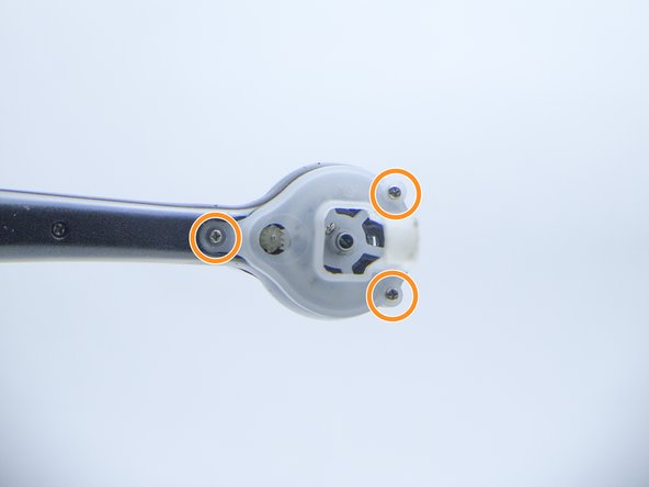 Helicute Petrel H820HC (Drone) Disassembly, Remove the landing legs: step 4, image 1 of 3