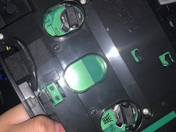 2013 Lexus IS250 Front Dome Light Replacement: crwdns2935265:04crwdnd2935265:03crwdnd2935265:03crwdne2935265:0