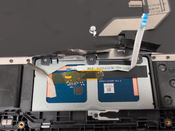 Lenovo 300e Chromebook Gen 3 Keyboard Replacement, Take out the touchpad: crwdns2935265:07crwdnd2935265:02crwdnd2935265:03crwdne2935265:0