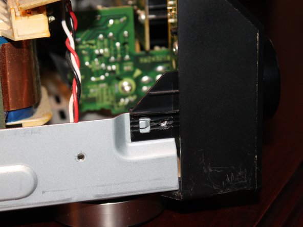 Volume Control Potentiometer Cleaning, Remove the faceplate screws: crwdns2935265:06crwdnd2935265:03crwdnd2935265:03crwdne2935265:0