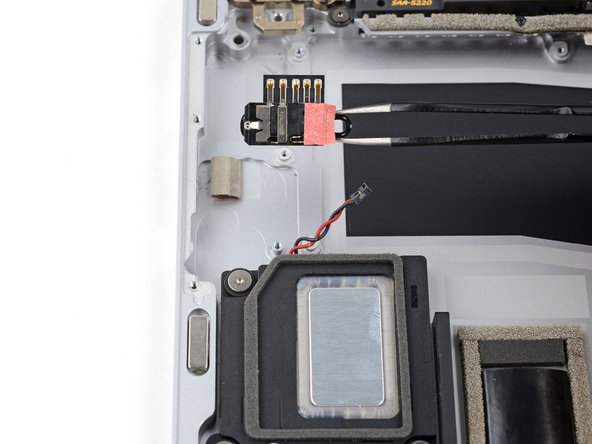 Microsoft Surface Laptop 4 (15-inch) Headphone Jack Replacement