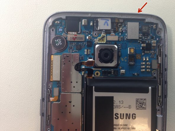 Samsung Galaxy S7 Screen Assembly Replacement, Disconnect the antennas and remove the SIM: crwdns2935265:06crwdnd2935265:02crwdnd2935265:02crwdne2935265:0