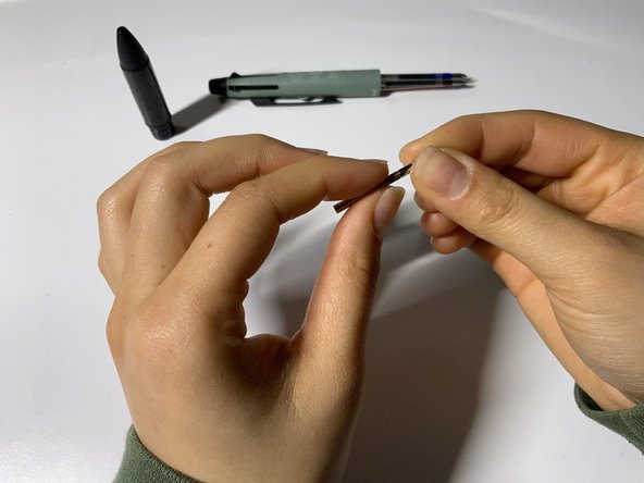 How to Unjam a Uni Jetstream 4-in-1 Mechanical Pencil: 4 단계, 이미지 3개 중 2개