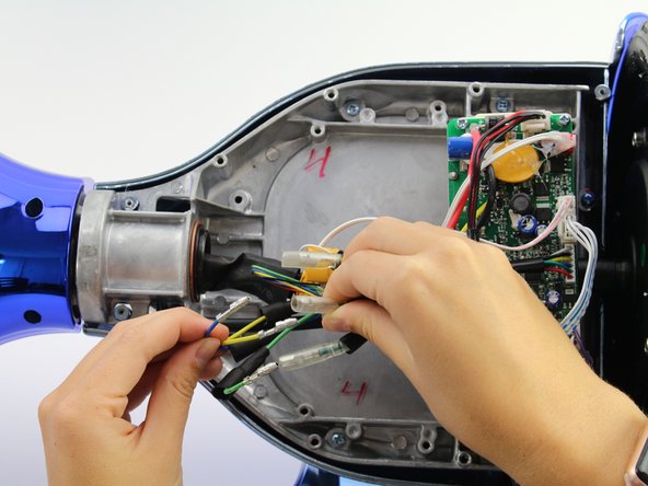 Hover-1 Titan Wheel and Motor Replacement: crwdns2935265:011crwdnd2935265:02crwdnd2935265:02crwdne2935265:0