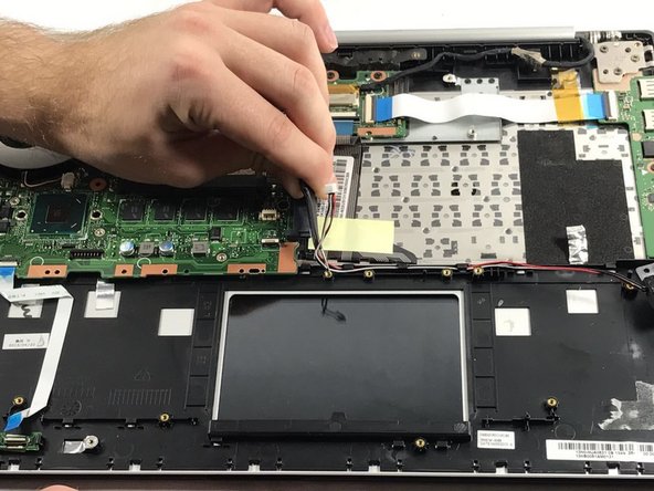 Asus V500CA-DB51T Speaker Replacement: crwdns2935265:09crwdnd2935265:03crwdnd2935265:03crwdne2935265:0