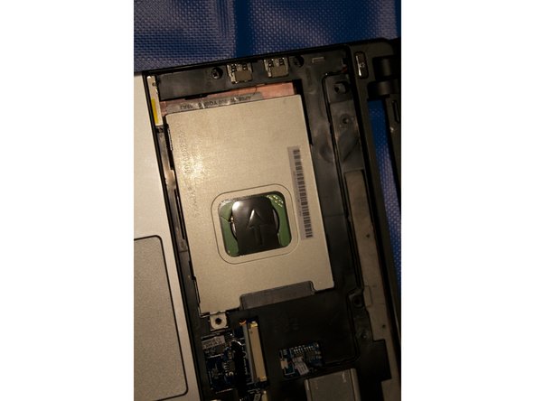 Dell Inspiron Mini 1012 Hard Drive Replacement, Add new hard drive: crwdns2935265:05crwdnd2935265:02crwdnd2935265:03crwdne2935265:0