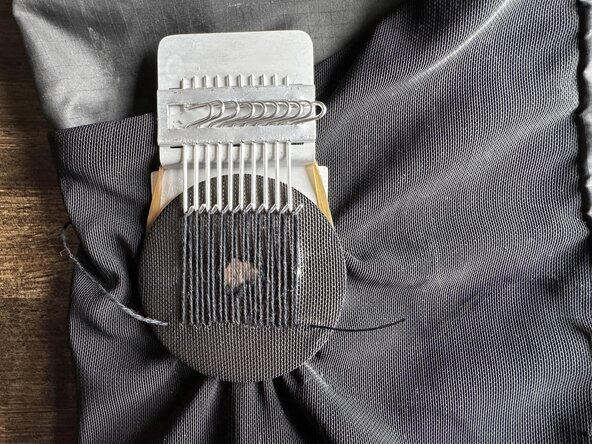 Woven Darning with a Speedy Weave, Finish the warp: crwdns2935265:09crwdnd2935265:02crwdnd2935265:02crwdne2935265:0