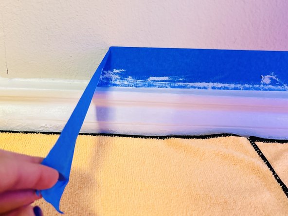 How To Repair A Paint Stained Baseboard: passo 6, immagine 3 di 3