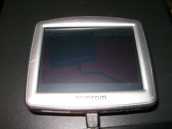 TomTom One 310 LCD and Touchscreen Replacement: crwdns2935265:07crwdnd2935265:02crwdnd2935265:02crwdne2935265:0