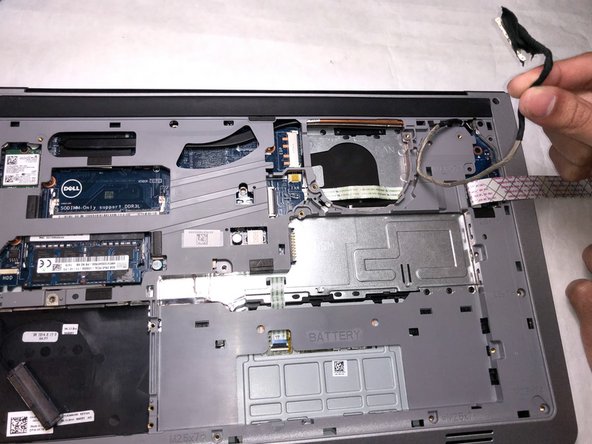 Dell Inspiron 15-5547 Trackpad Replacement, Trackpad: crwdns2935265:08crwdnd2935265:03crwdnd2935265:03crwdne2935265:0