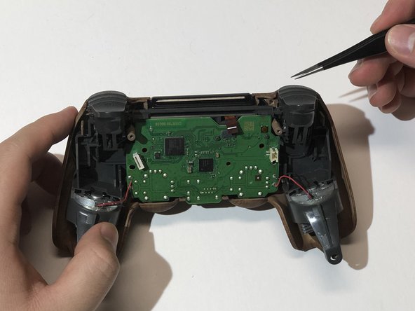 DualShock 4 CUH-ZCT2U Shell Replacement: crwdns2935265:012crwdnd2935265:02crwdnd2935265:03crwdne2935265:0