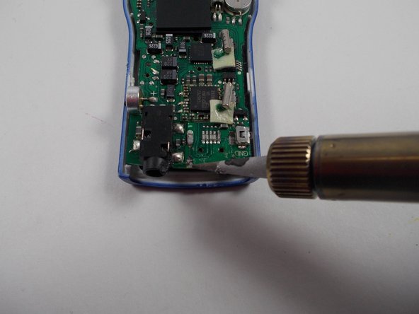 Sandisk Sansa m230 Series mp3 player USB Jack Replacement: crwdns2935265:013crwdnd2935265:02crwdnd2935265:03crwdne2935265:0