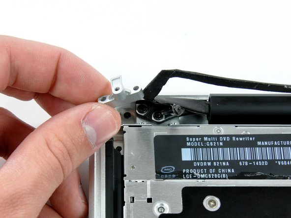 MacBook Pro 15" Unibody Late 2008 and Early 2009 Optical Drive Replacement: crwdns2935265:09crwdnd2935265:02crwdnd2935265:02crwdne2935265:0