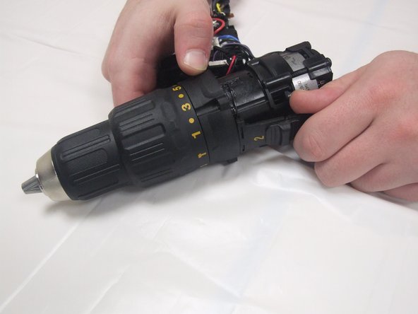 Dewalt DCD778 Clutch  Replacement: crwdns2935265:07crwdnd2935265:02crwdnd2935265:03crwdne2935265:0