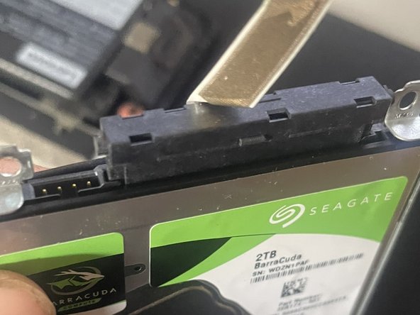 Lenovo IdeaPad Gaming 3 15ARH-334 HDD Replacement, Preparing the drive: crwdns2935265:04crwdnd2935265:03crwdnd2935265:03crwdne2935265:0