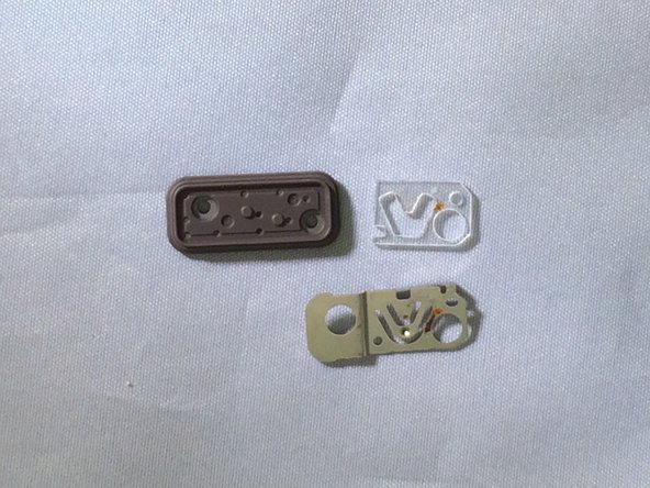 Olympus Stylus Tough TG-2 iHS Battery and Connector Seals Replacement: crwdns2935265:04crwdnd2935265:03crwdnd2935265:03crwdne2935265:0