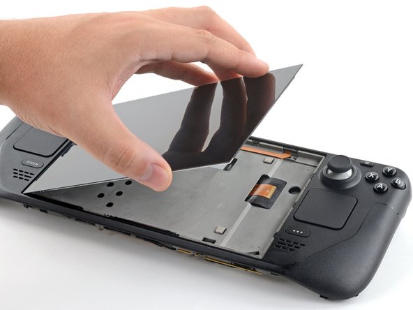 Steam Deck Screen Replacement, Lift up the display: crwdns2935265:036crwdnd2935265:02crwdnd2935265:03crwdne2935265:0