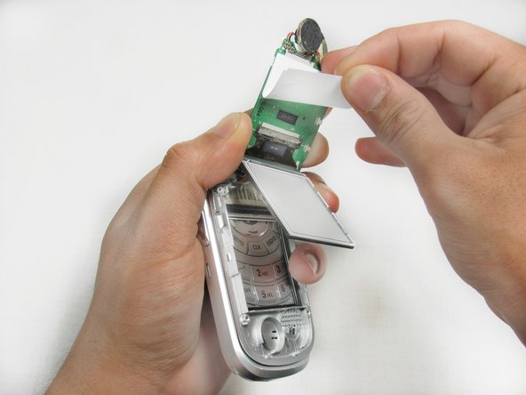 Samsung SCH-A310 Inside Screen Replacement: crwdns2935265:06crwdnd2935265:02crwdnd2935265:03crwdne2935265:0