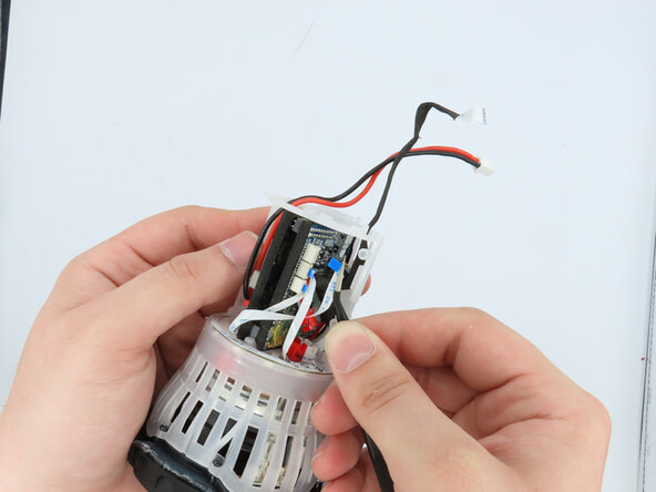 JBL Pulse 4 Drivers Replacement, Motherboard: crwdns2935265:019crwdnd2935265:02crwdnd2935265:02crwdne2935265:0