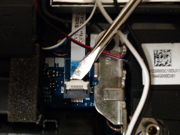 Lenovo IdeaPad Y40-70 Laptop Fan Replacement: crwdns2935265:06crwdnd2935265:02crwdnd2935265:03crwdne2935265:0