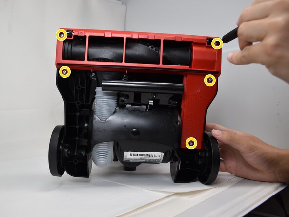 Bissell CleanView Compact 3508 Lower Hose Replacement: crwdns2935265:02crwdnd2935265:02crwdnd2935265:02crwdne2935265:0