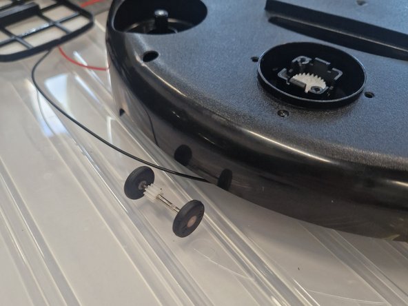 YT-88 Automatic Intelligent Sweeping Robot Full Disassembly, Teardown the driver assembly: crwdns2935265:013crwdnd2935265:03crwdnd2935265:03crwdne2935265:0