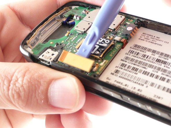 Motorola RAZR2 v9m Motherboard Replacement: crwdns2935265:011crwdnd2935265:03crwdnd2935265:03crwdne2935265:0