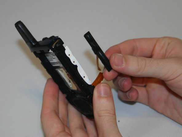 Motorola i560 Metal Support Plate Replacement: crwdns2935265:07crwdnd2935265:03crwdnd2935265:03crwdne2935265:0