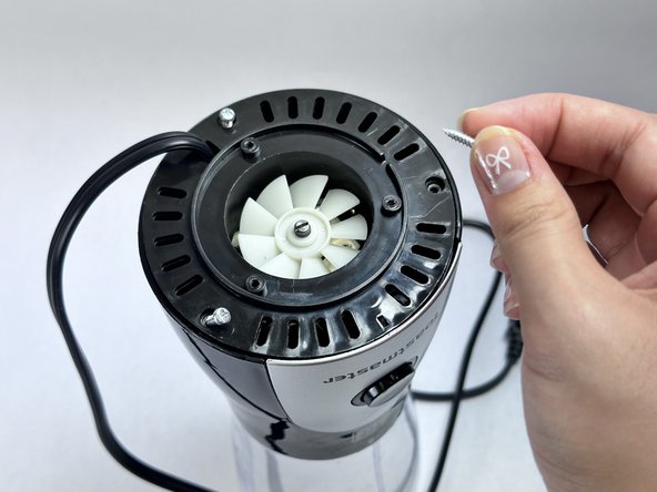 Toast Master Blender Button Replacement: step 4, image 3 of 3