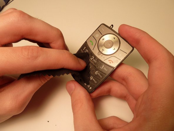 How to clean Samsung SGH-T639 keypad: crwdns2935265:014crwdnd2935265:03crwdnd2935265:03crwdne2935265:0