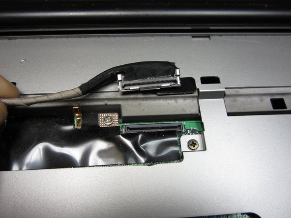 Gateway MA6 Laptop Display Assembly Replacement: crwdns2935265:015crwdnd2935265:03crwdnd2935265:03crwdne2935265:0