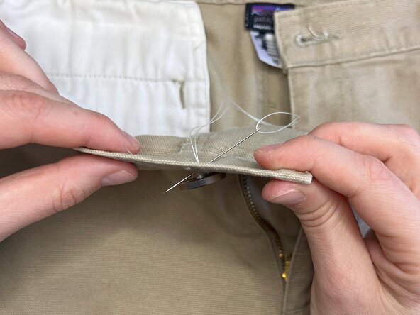 Sew a Button onto Heavy Fabric, Prepare for the shank: crwdns2935265:08crwdnd2935265:02crwdnd2935265:03crwdne2935265:0