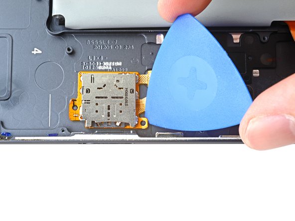 Samsung Galaxy Tab S7 Plus 5G microSD Card Reader Replacement: crwdns2935265:045crwdnd2935265:02crwdnd2935265:03crwdne2935265:0