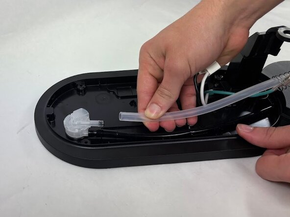 Nespresso Vertuo Next Lower Water Line Replacement, Lower Water Line: crwdns2935265:05crwdnd2935265:03crwdnd2935265:03crwdne2935265:0