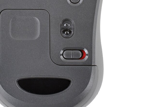 Logitech M240 Battery Replacement, Turn off your mouse: crwdns2935265:01crwdnd2935265:01crwdnd2935265:01crwdne2935265:0