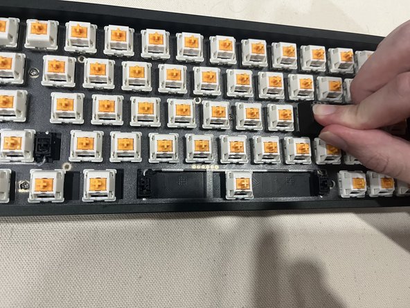 KBD65 Circuit Board Replacement: crwdns2935265:08crwdnd2935265:02crwdnd2935265:02crwdne2935265:0