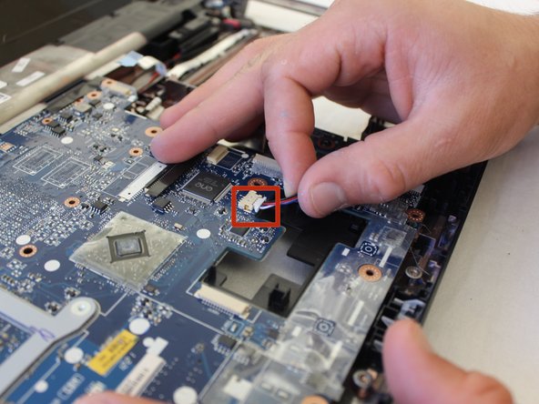 Lenovo IdeaPad N586 Motherboard Replacement: crwdns2935265:025crwdnd2935265:02crwdnd2935265:02crwdne2935265:0