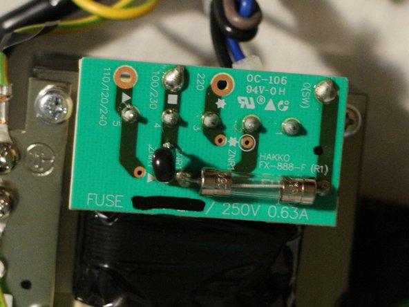 Hakko FX-888D Teardown, Station disassembly - part 3: step 9, image 2 of 3